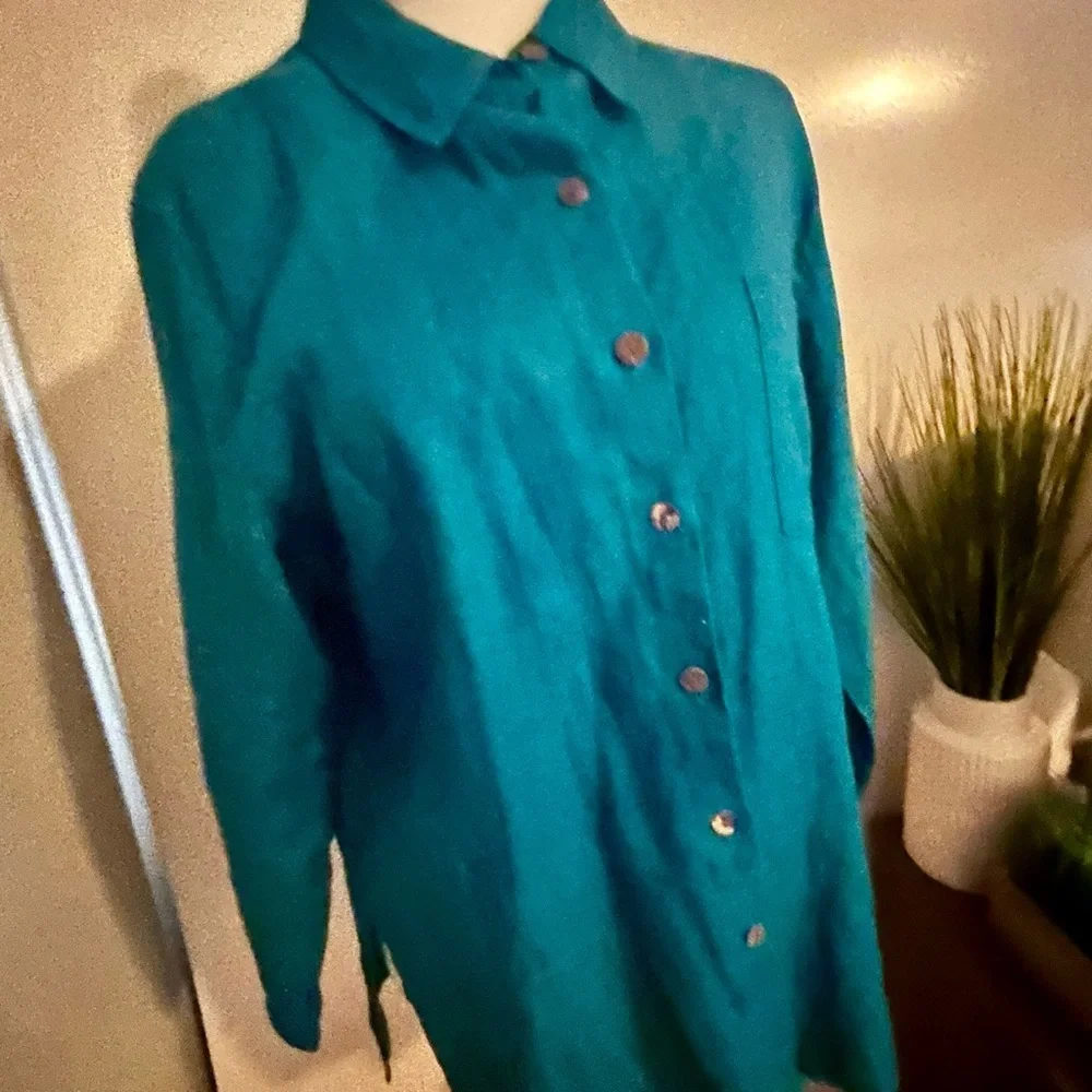 Chico's Vibrant Teal Blouse 100% Linen Size 2 - Picture 1 of 8